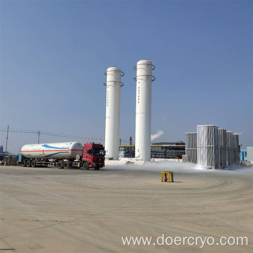 Cryogenic LO2 Storage Tanks